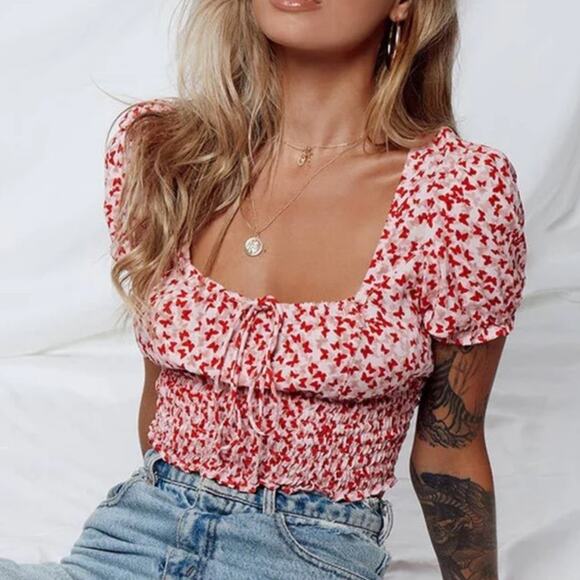Motel Rocks Raquel Crop Top In Ditsy Butterfly Peach And Red size XS - Picture 1 of 9